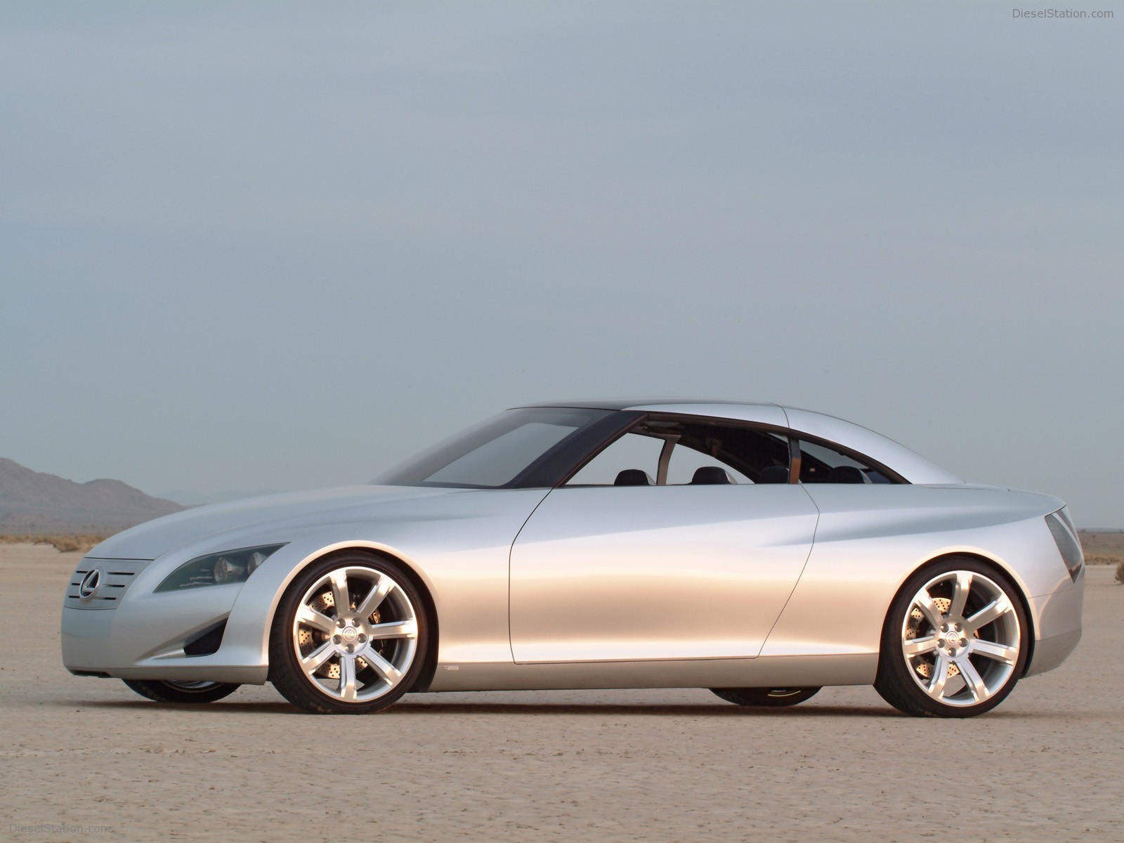Lexus LF-C Concept